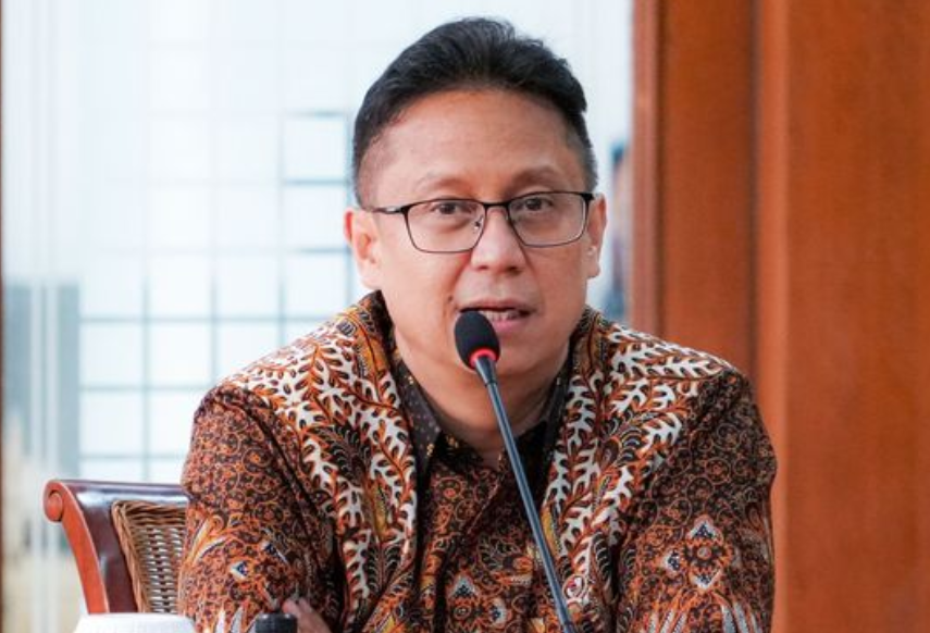Menteri Kesehatan Budi Gunadi Sadikin usai bertemu Presiden Prabowo Subianto, menjelaskan bahwa program cek kesehatan gratis akan dimulai pada 10 Februari 2025. (foto X)